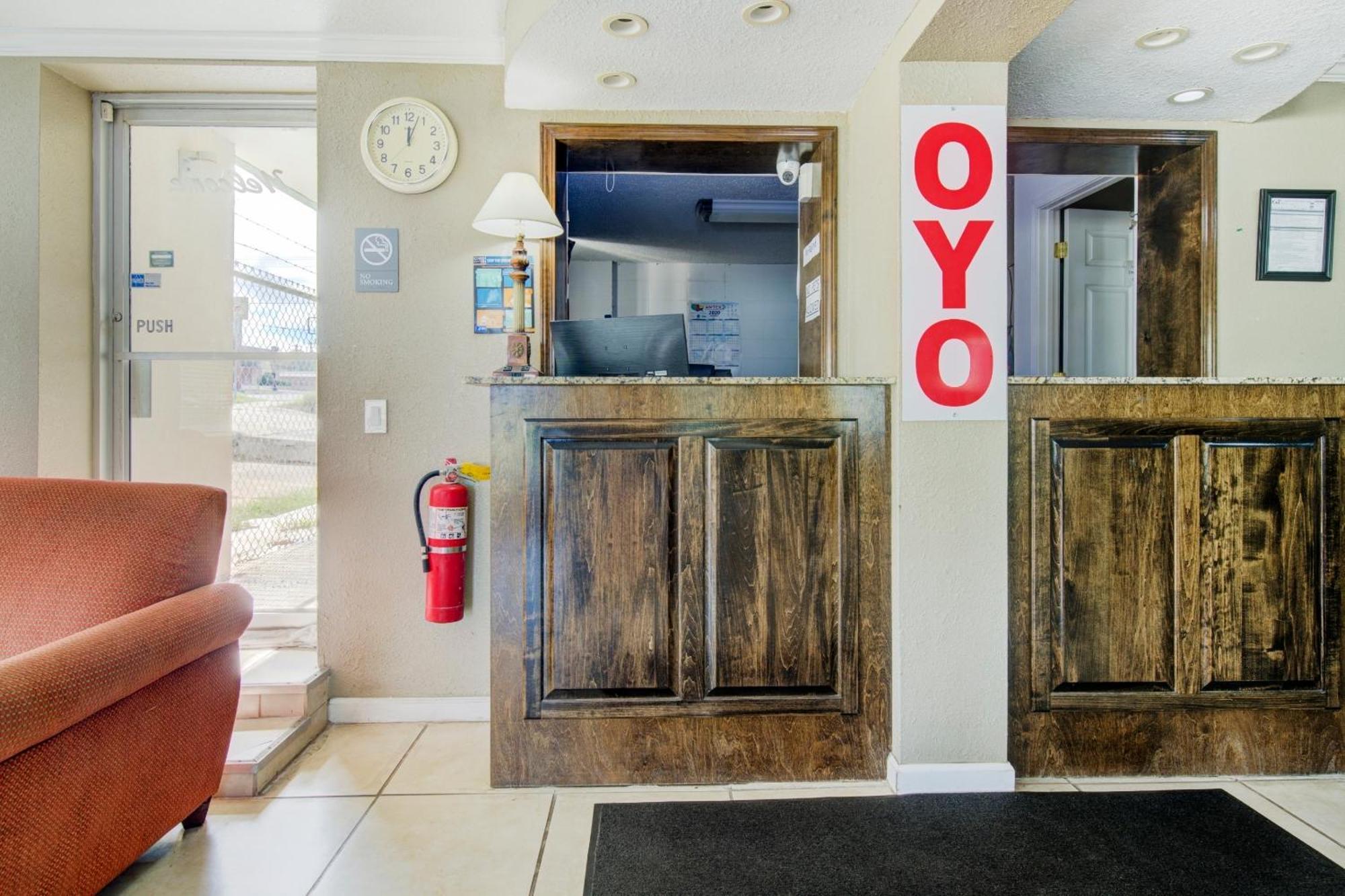 Oyo Hotel Douglas Ga Us-441 Dış mekan fotoğraf