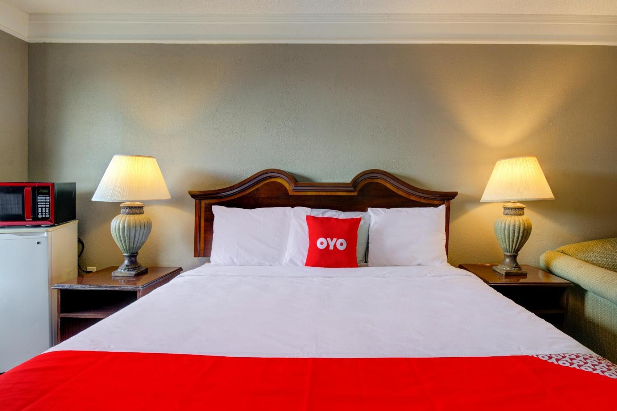 Oyo Hotel Douglas Ga Us-441 Dış mekan fotoğraf