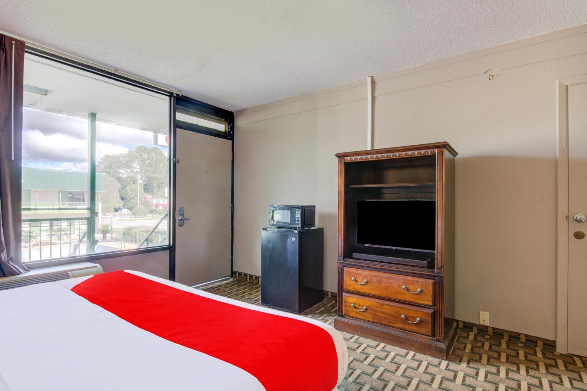 Oyo Hotel Douglas Ga Us-441 Dış mekan fotoğraf