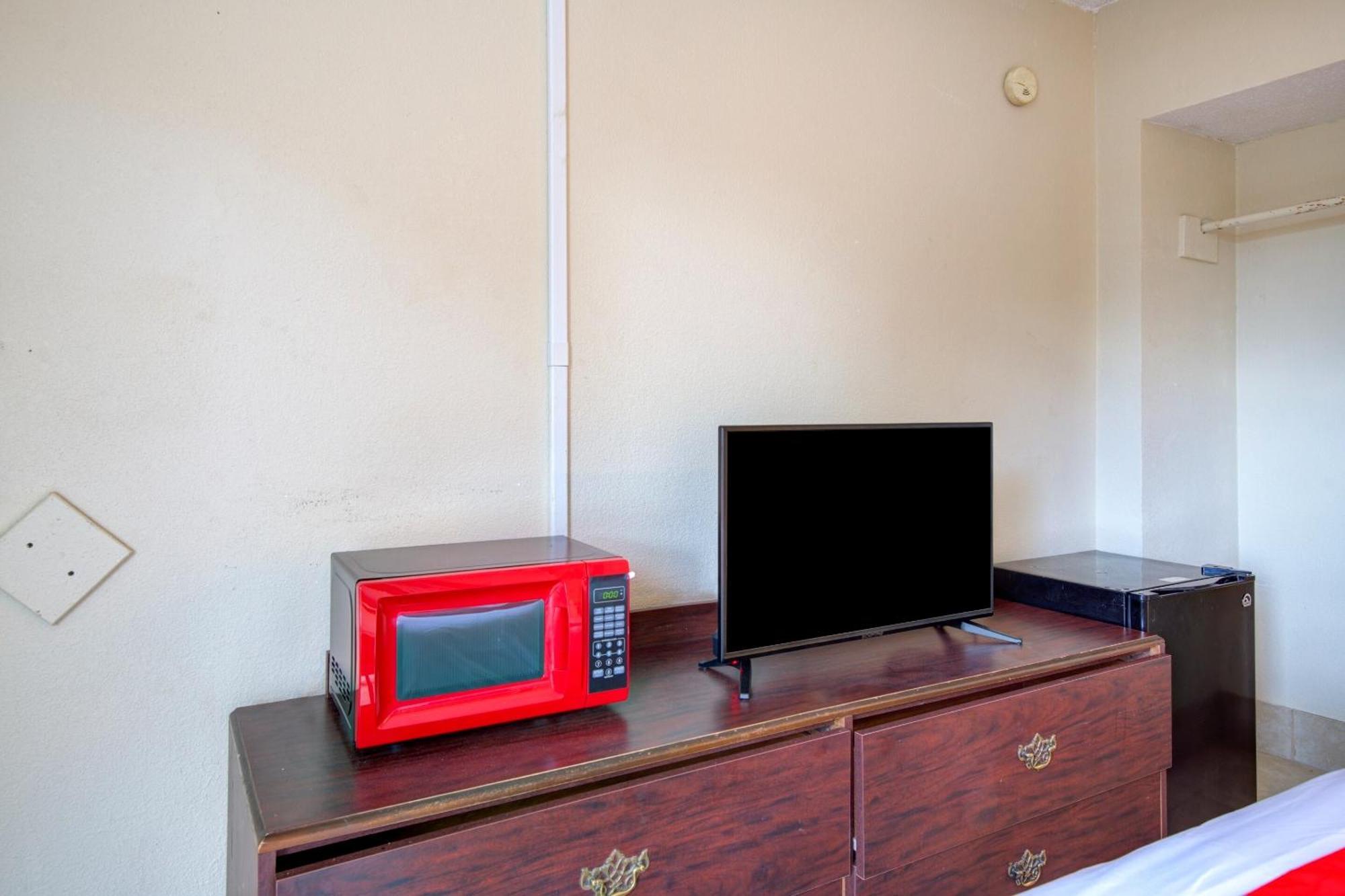 Oyo Hotel Douglas Ga Us-441 Dış mekan fotoğraf
