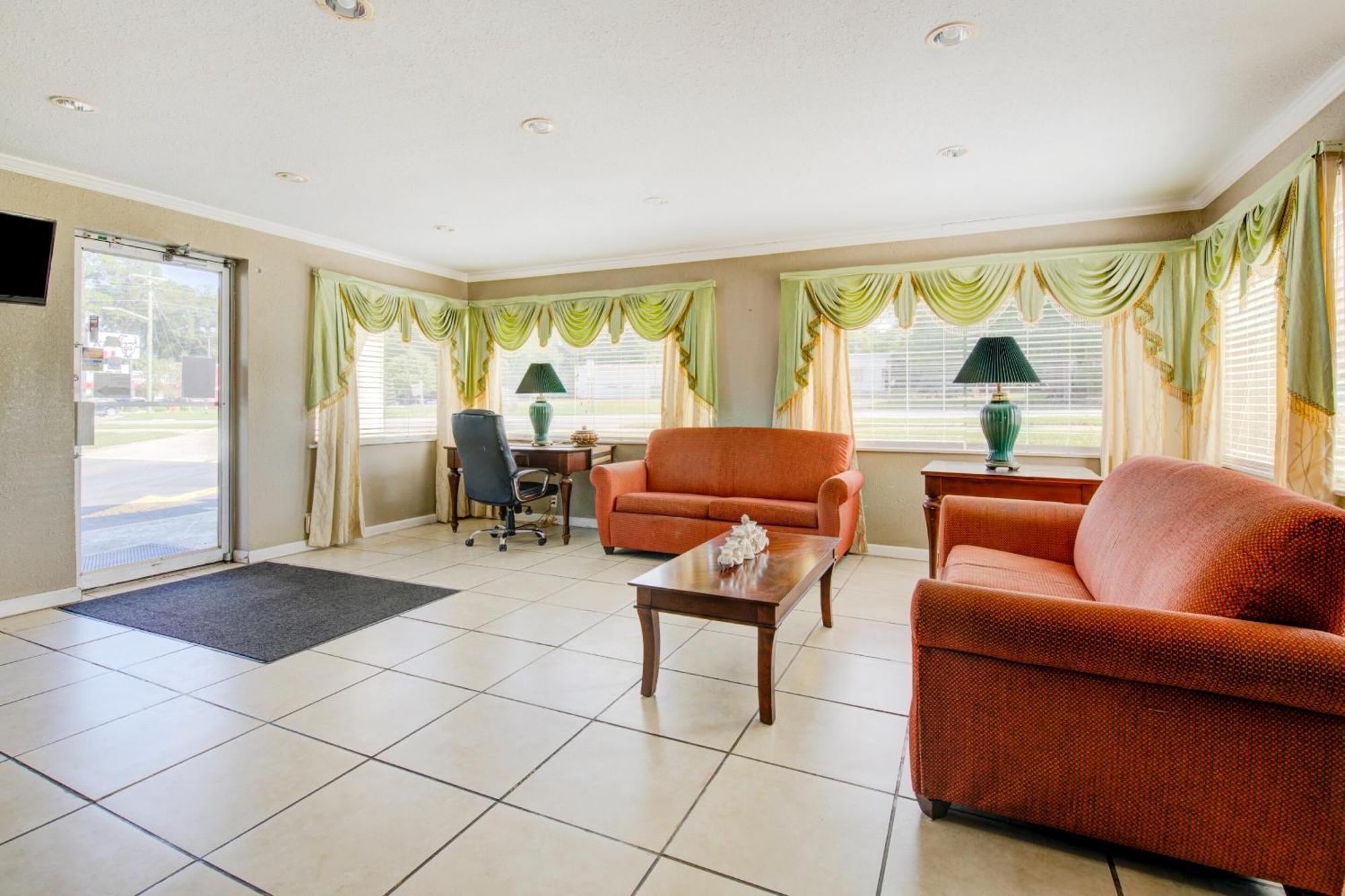 Oyo Hotel Douglas Ga Us-441 Dış mekan fotoğraf