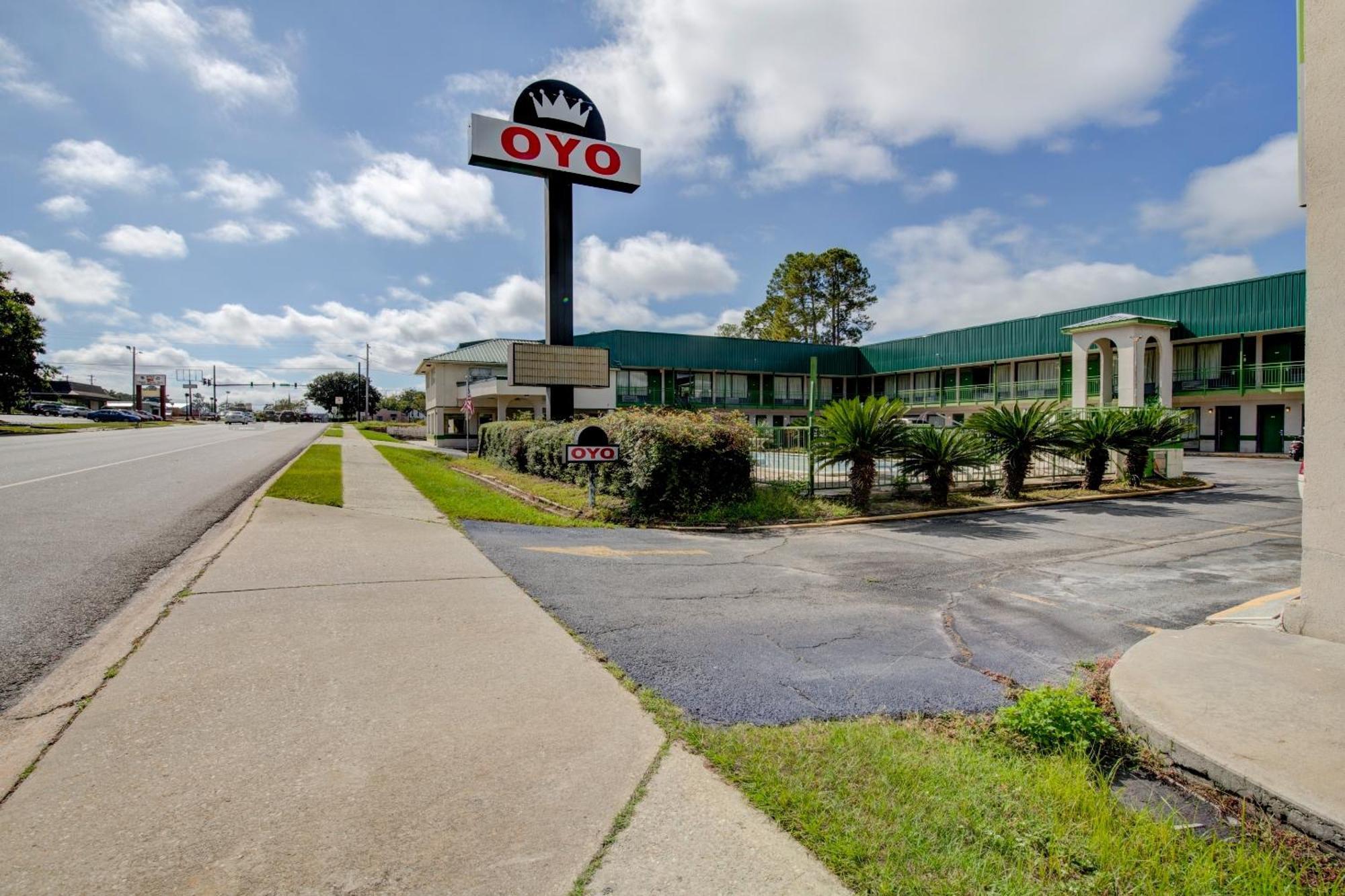 Oyo Hotel Douglas Ga Us-441 Dış mekan fotoğraf